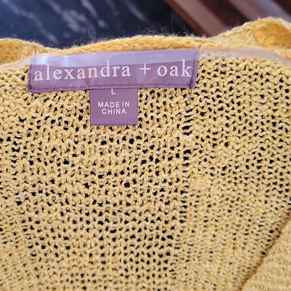 Sweater - Picture 2 of 3